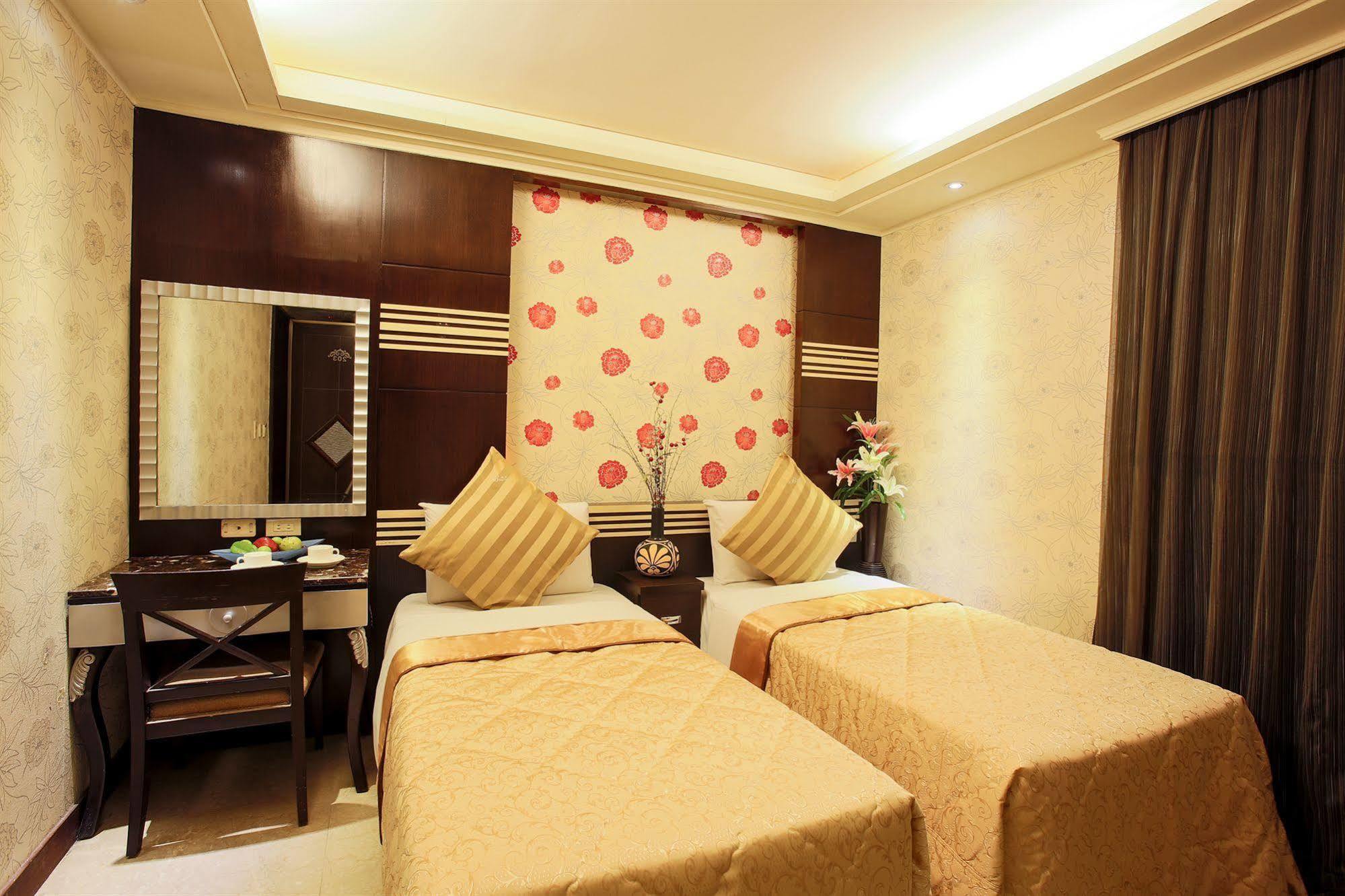 Best Love Boutique Hotel Taipei Esterno foto